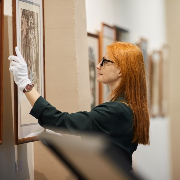 hanging up art