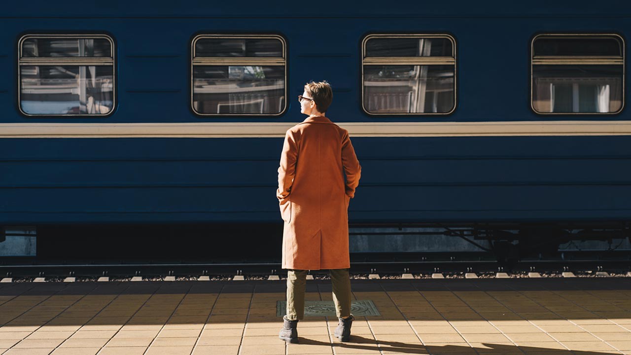 woman waiting for train