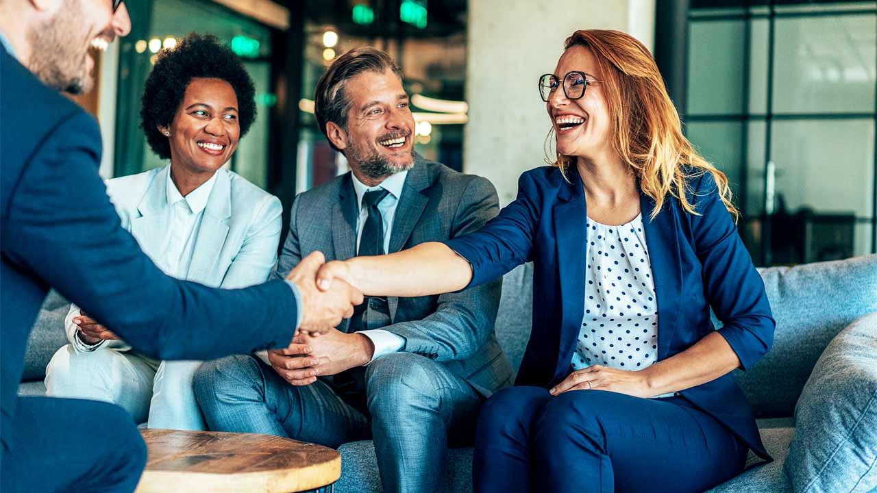 brokers shaking hands