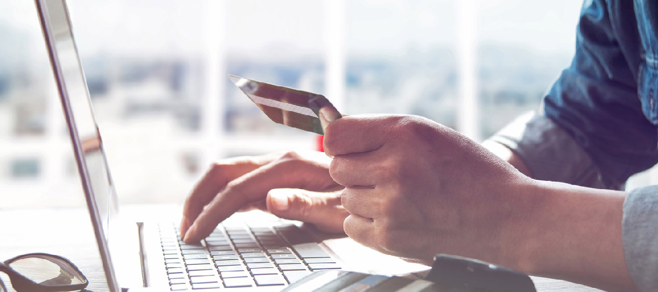 card online payment on laptop
