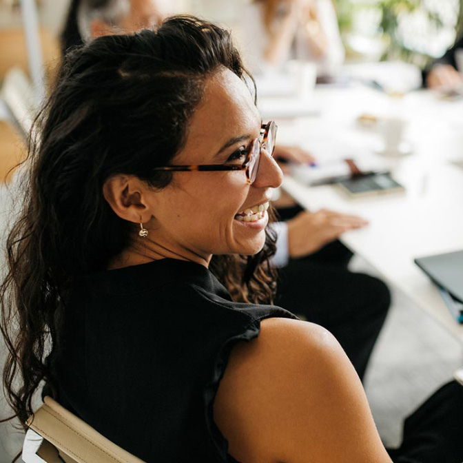 wome in a meeting