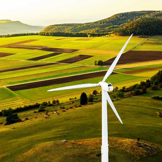 wind-turbine-in-field